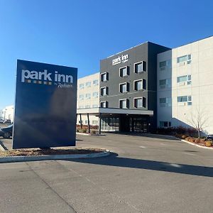 Park Inn By Radisson Edmonton Airport